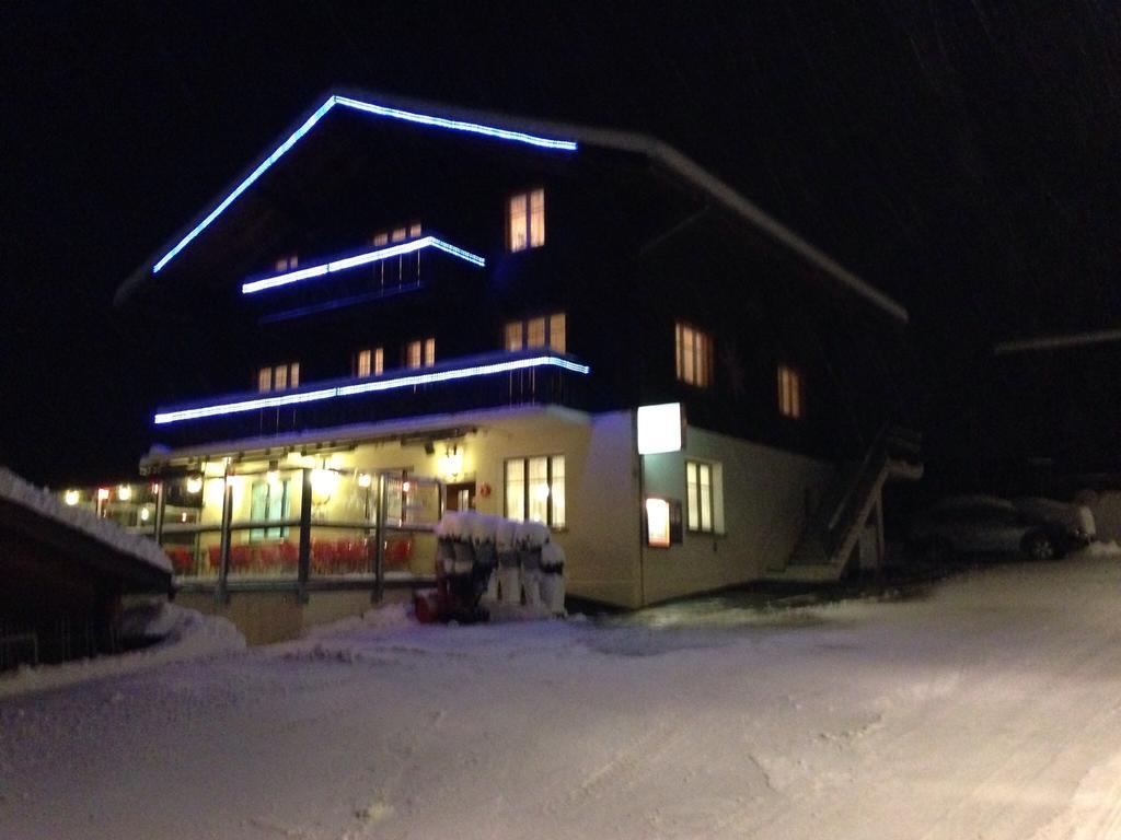 Hotel Haus Muehlebach Ernen Екстериор снимка