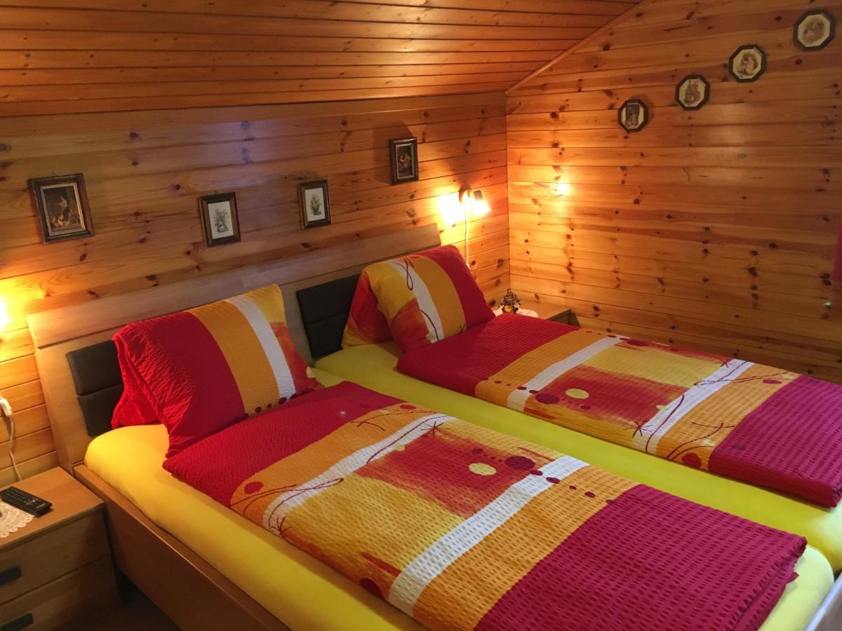 Hotel Haus Muehlebach Ernen Екстериор снимка